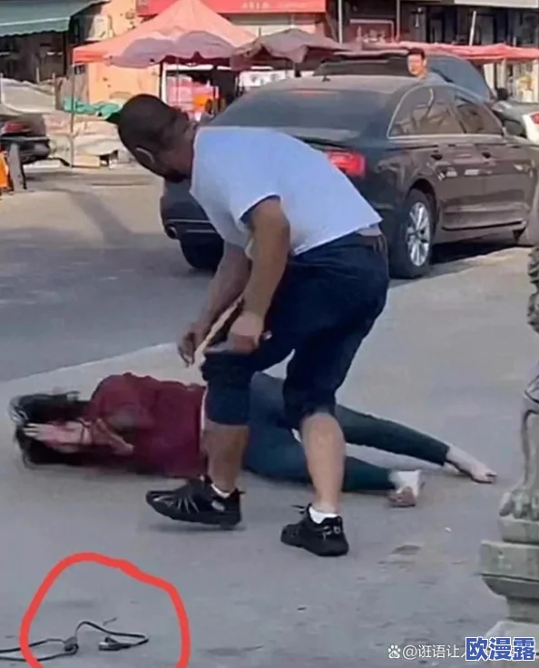 抽打扒开打花蒂惊爆信息：震撼全网的事件引发热议，网友纷纷讨论背后的真相与影响，令人瞩目不已