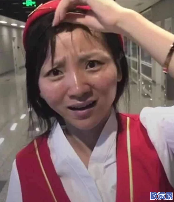 空姐一级片引发热议网友纷纷讨论其背后的行业现状与职业形象的塑造相关话题持续升温成为社交媒体焦点