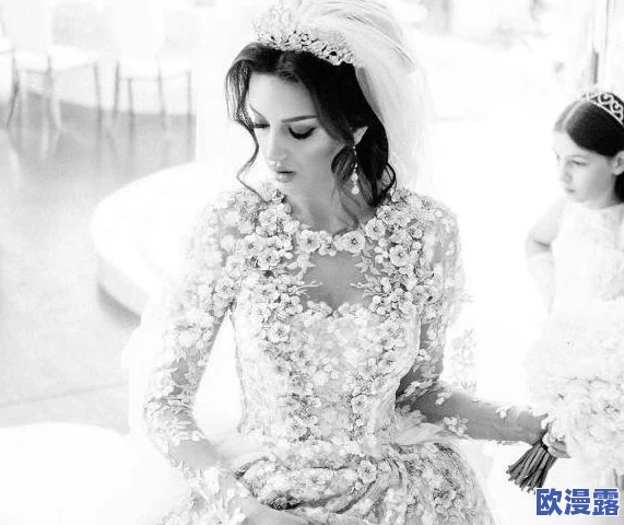 粗长挺进新婚娇妻新婚生活中的甜蜜与挑战让夫妻关系更加紧密，如何平衡爱情与责任成为热议话题