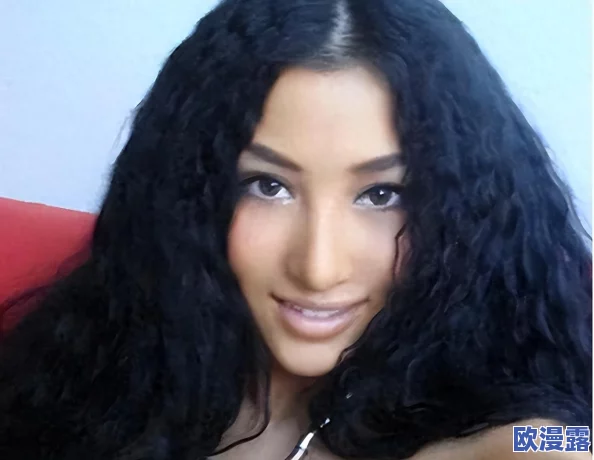 欧美黑人c黑人做人爱视频惊爆内幕曝光让人震惊的真实故事和未公开的秘密瞬间引发热议与讨论