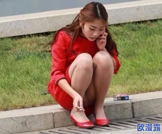 美女的胸没有胸罩无遮挡 网友纷纷表示这样的画面让人惊艳，同时也引发了对时尚与自信的讨论，真是个性十足
