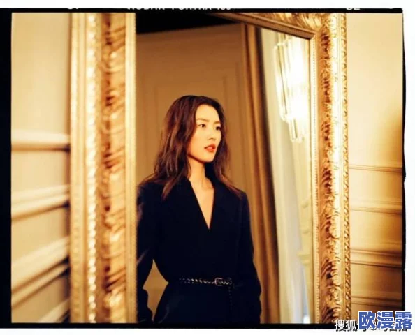 brandilove熟女丝袜，真是太美了，细腻的质感和优雅的设计让人爱不释手！