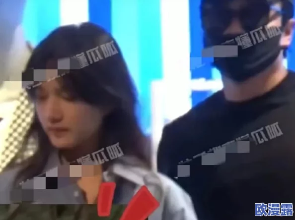 边吻边摸下面好爽视频完整版近日在网络上引发热议网友们纷纷讨论视频中的亲密互动和真实感受让人忍不住想一探究竟